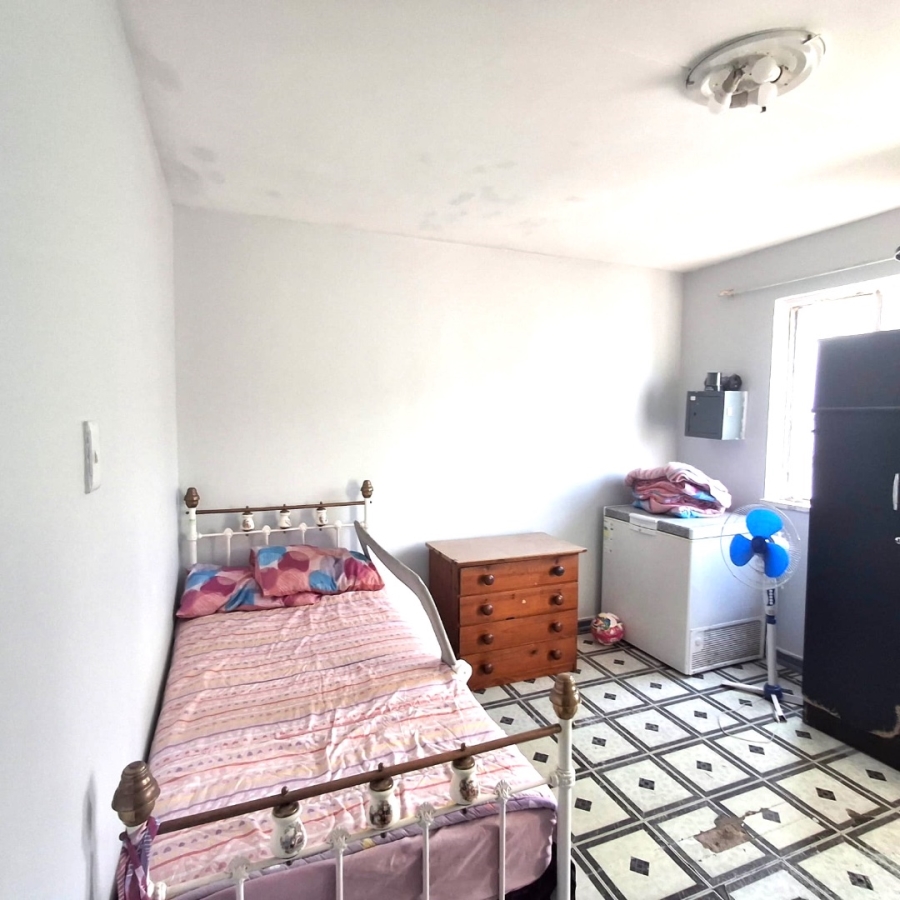 2 Bedroom Property for Sale in Algoa Park Eastern Cape